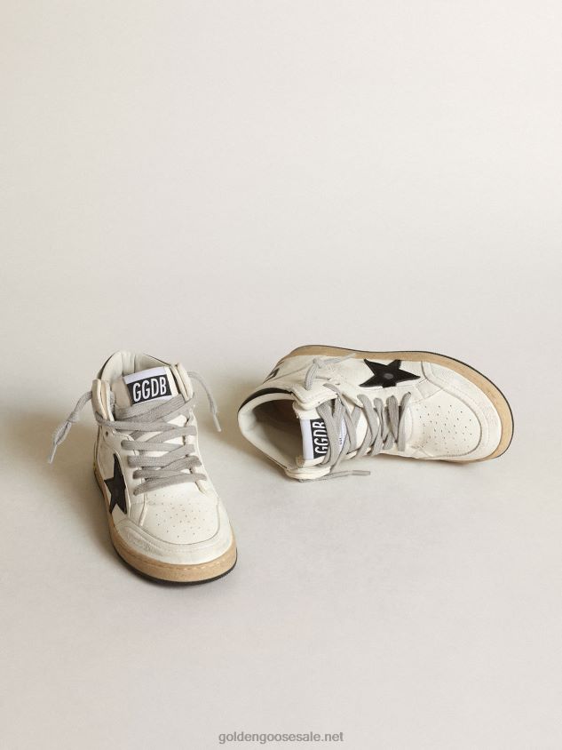 Young Sky-Star sneakers in white nappa leather with black leather star and heel tab FN20N870 Kids Golden Goose