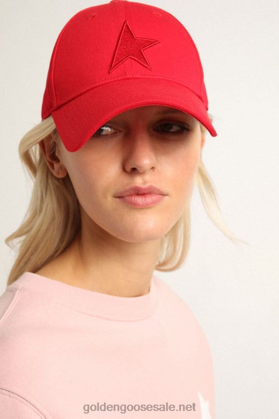 Red cotton baseball cap with tone-on-tone star-shaped patch on the front FN20N378 Men Golden Goose