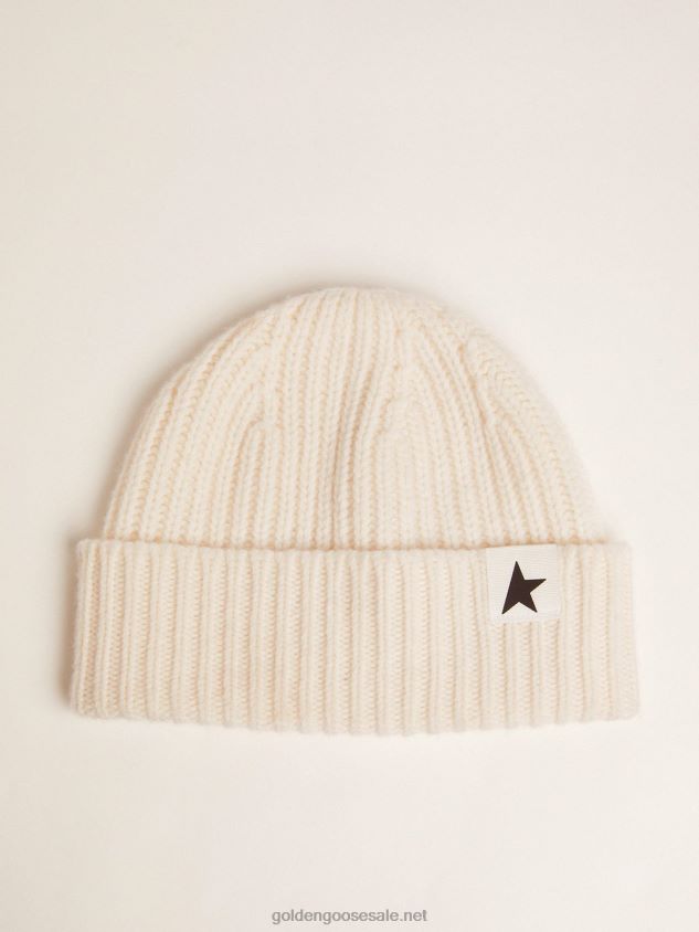 White wool beanie with contrasting black star FN20N376 Men Golden Goose