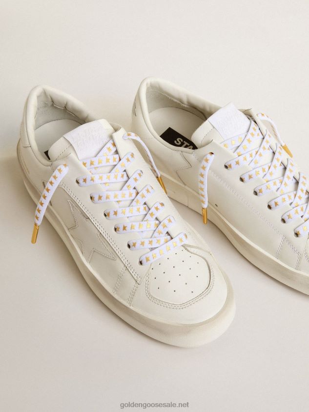 White laces with contrasting gold stars FN20N419 Men Golden Goose