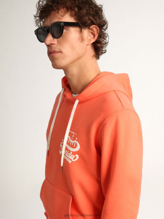 Coral-colored Journey Collection sweatshirt with double white print on the back FN20N765 Men Golden Goose