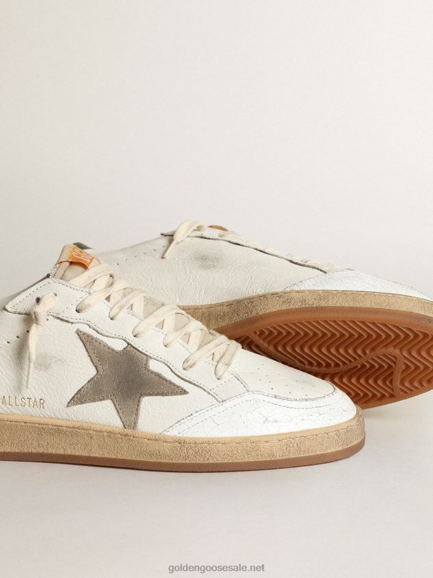 Ball Star sneakers in white nappa leather with dove-gray suede star and dark green leather heel tab FN20N529 Men Golden Goose