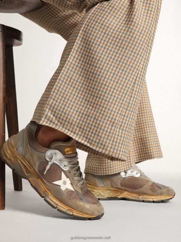 Dad-Star sneakers in dove-gray mesh and suede with white leather star FN20N557 Men Golden Goose