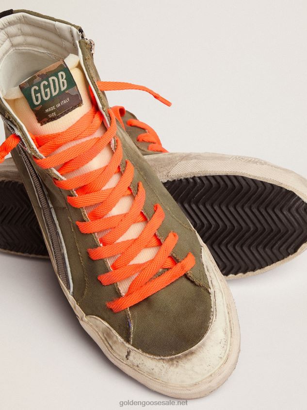 Slide Penstar in army green canvas with an ice-colored star FN20N662 Men Golden Goose