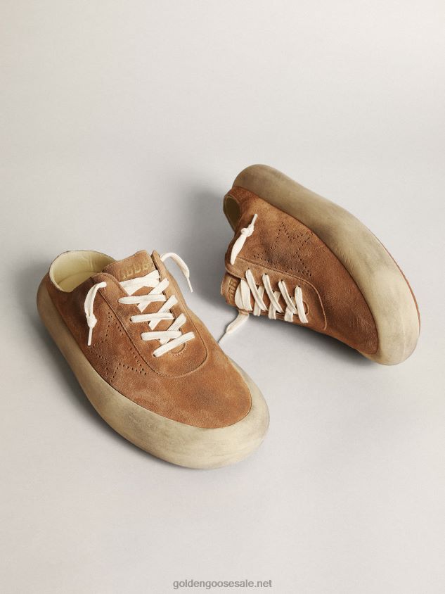Space-Star Sabots in tobacco suede with perforated star FN20N609 Men Golden Goose