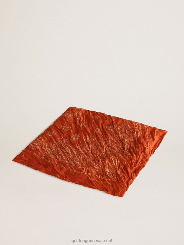 Rust-colored scarf with dotted paisley pattern FN20N357 Women Golden Goose