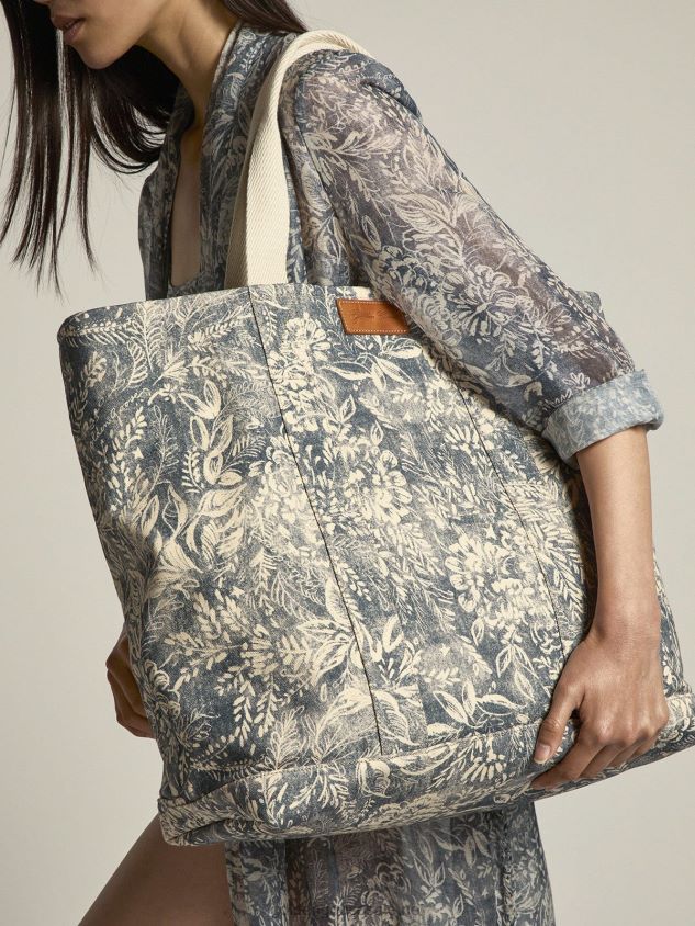 Golden Resort Capsule Collection canvas Ocean bag in vintage blue with contrasting FN20N452 Women
