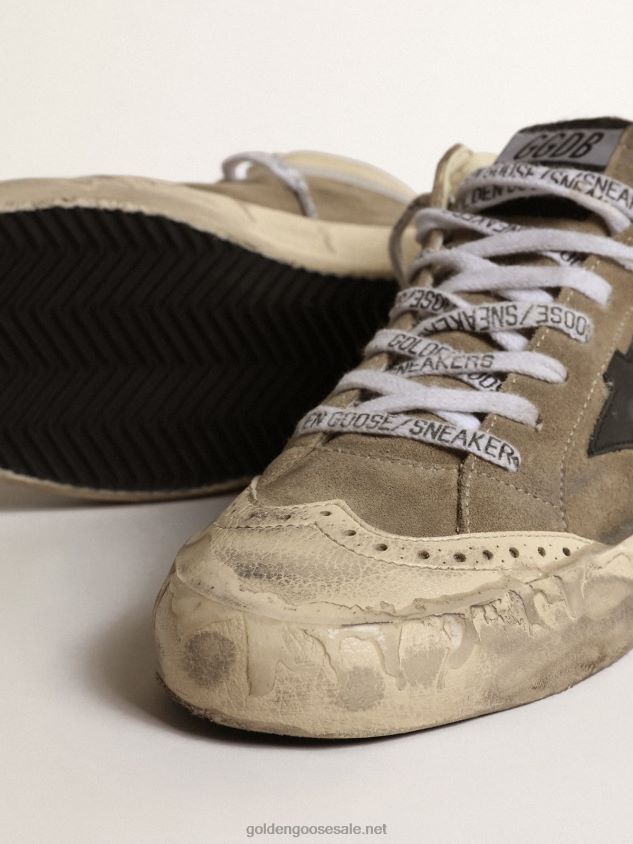 Mid Star LAB in gray suede with black star FN20N215 Women Golden Goose