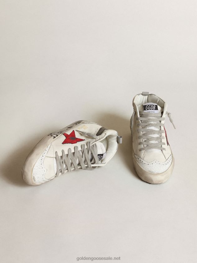 Mid Star with a pink laminated leather star and black flash FN20N231 Women Golden Goose