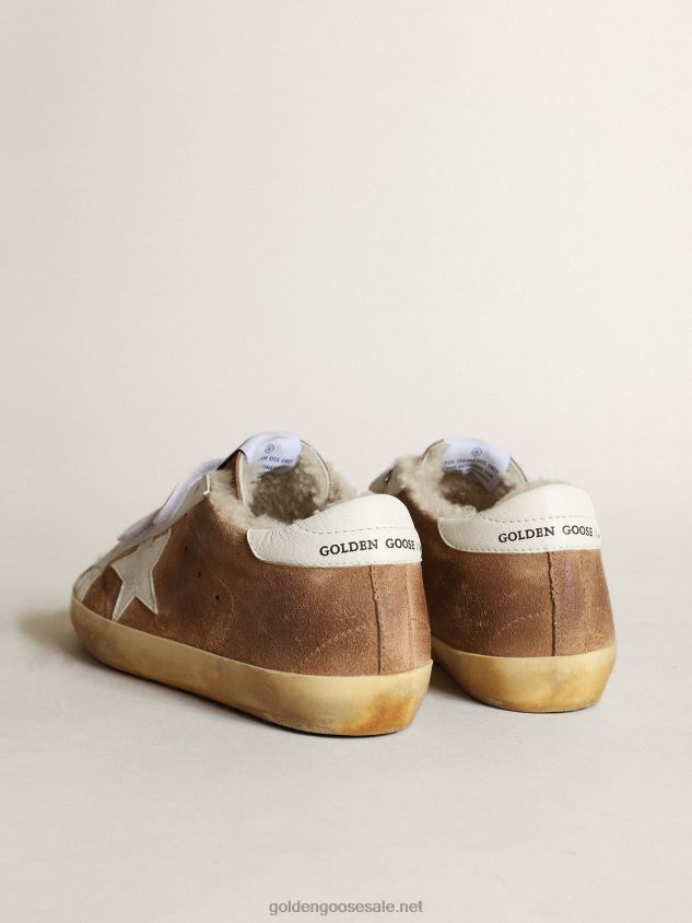 Old School in tobacco suede with a white star and heel tab FN20N226 Women Golden Goose